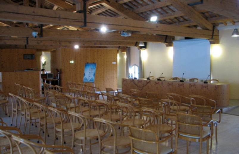 Sala Conferenze della Biblioteca Antonelliana di Senigallia