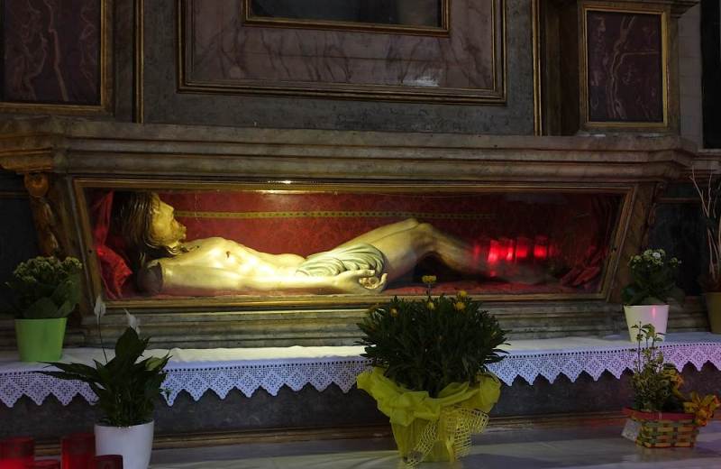 Deposizione di Gesù nell'Abbazia Santa Maria di Castagnola a Chiaravalle