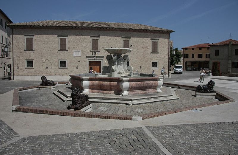 Fontana delle Anatre Senigallia