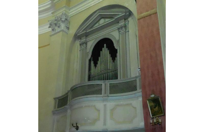 Organo della Chiesa della Maddalena di Senigallia costruito da don Pietro Nacchini