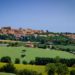 MONTEMARCIANO: UNA COLLINA CHE SI AFFACCIA SUL MARE, L’ANTICA ROCCA, UNA BELLA COLLEGIATA, L’ANTICA DIMORA DELLA FAMIGLIA PICCOLOMINI