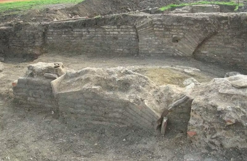 Ostra antica teatro